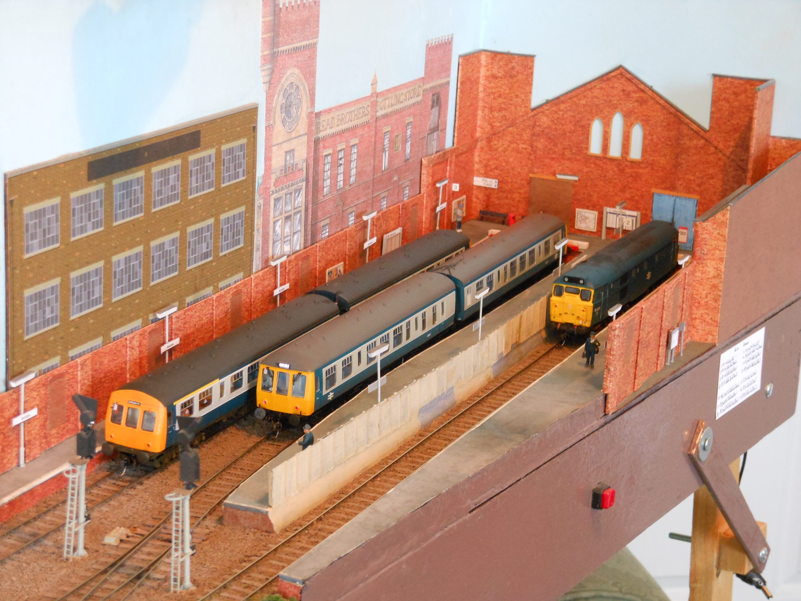 oo gauge small layouts