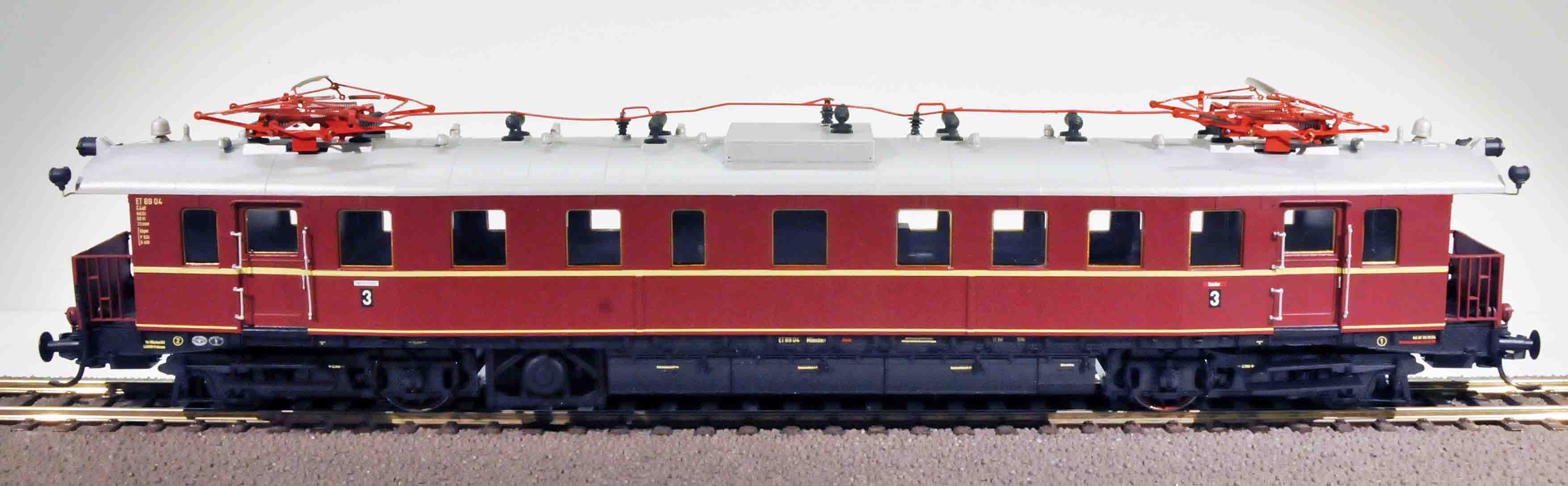 ET89-04