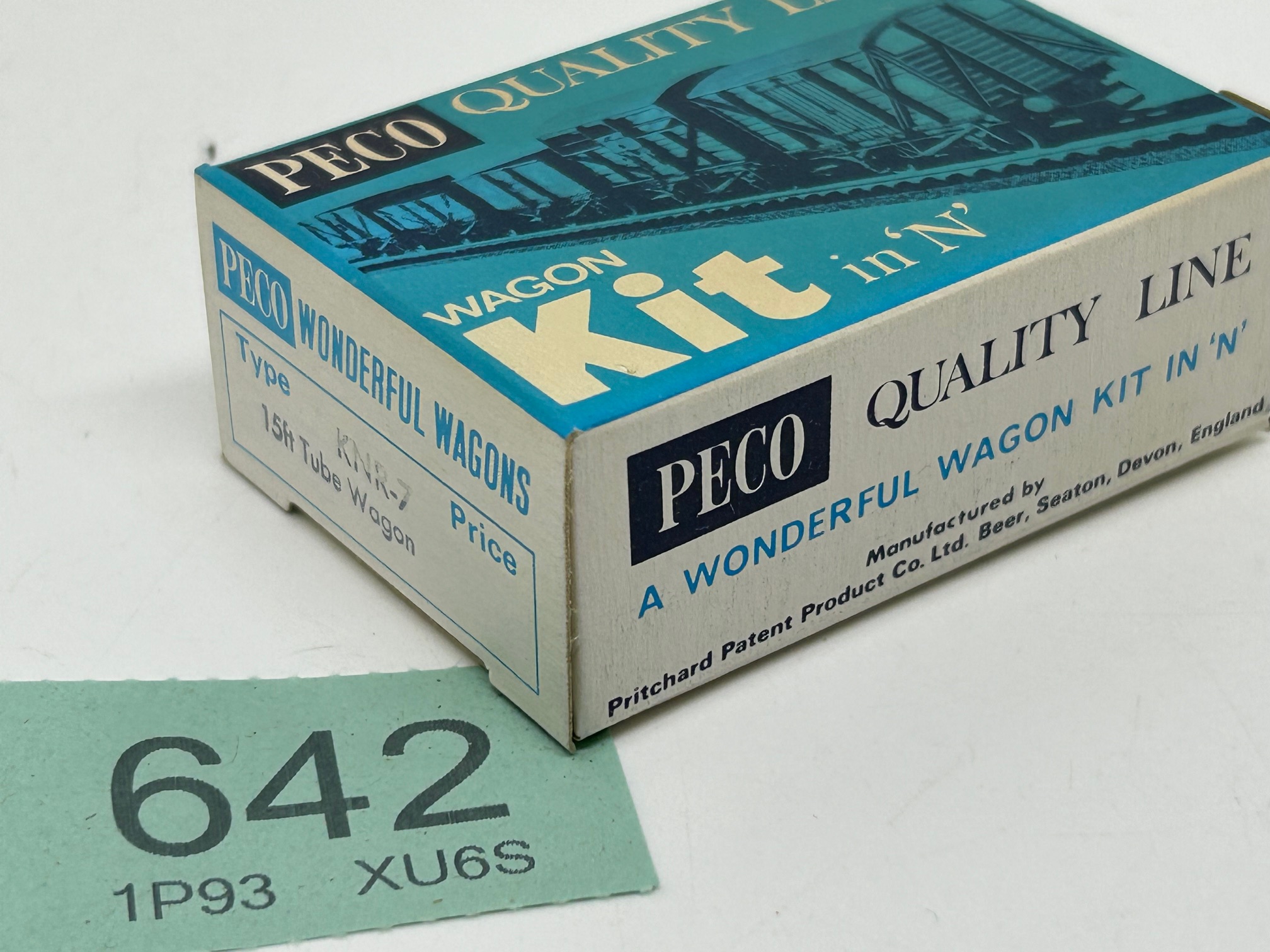 N Wagon Kit - 15ft Wheelbase Tube Wagon - PECO KNR-7 For N Gauge Model Railway